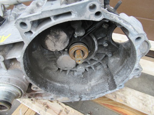 Getriebe MANUALNA VW SHARAN und 1.9 TDI FVA