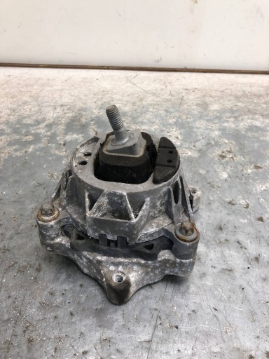 holder engine mount BMW F20 6859411