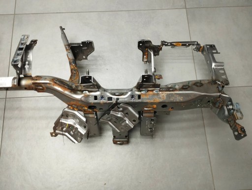 VW Amarok II 2023 sider support of the dashboard MB3B2104545BG