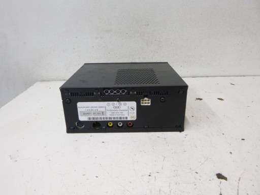 zosilňovač TUNER TV Audi A8 D2 98r.