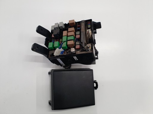 91455-3U514 - Блок запобіжників kia sportage iii 1.7 crdi