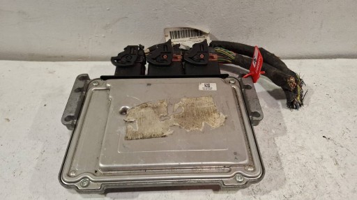 control unit of the engine computer 0281011966 Citroen Peugeot 1.6 HDI