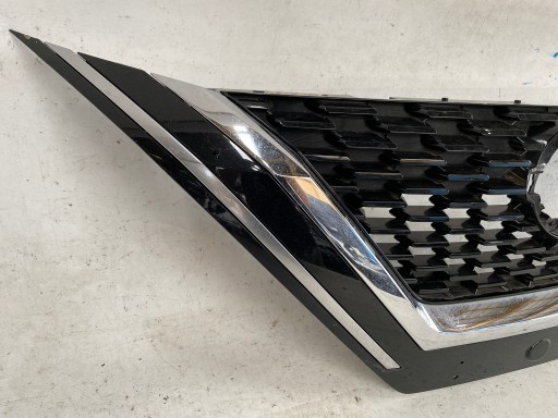 NISSAN QASHQAI III J12 21- Grille Grille/masque CHROM Avant 623106UA0A