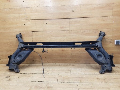 Луч задней подвески nissan sentra vi b16