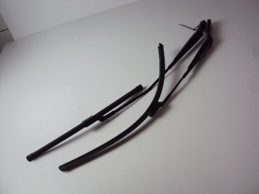 ВАЖЕЛІ СКЛООЧИСНИКА VW GOLF VIII HB