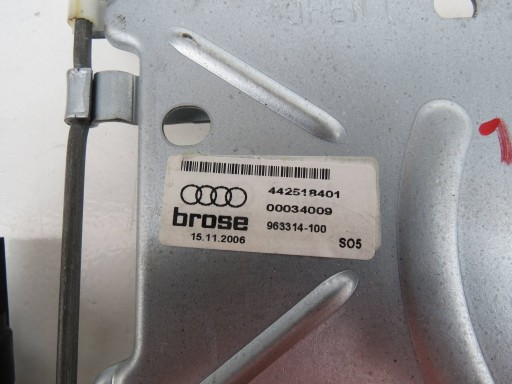 Motor Gurte Band Gestänge Regulations- SITZ AUDI Q7 4L 442518401