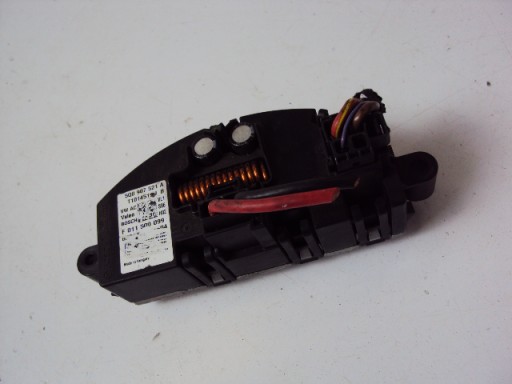 5Q0907521A - РЕЗИСТОР ВЕНТИЛЯТОРА VW GOLF VII