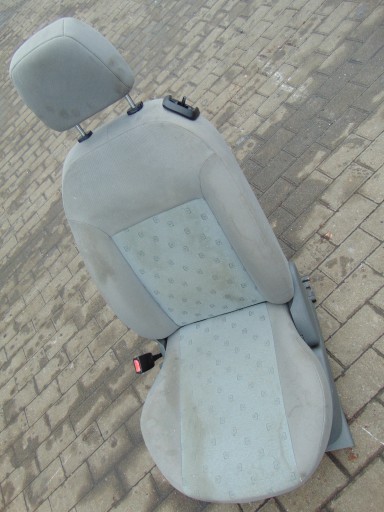 ПЕРЕДНЕЕ ЛЕВОЕ СИДЕНЬЕ ВОДИТЕЛЯ FORD FIESTA MK6 VI 3D EU