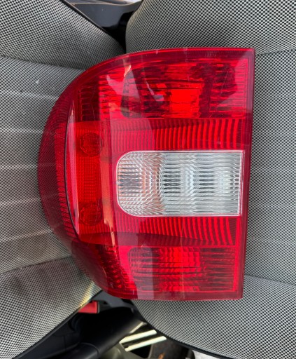 light right right rear part rear W fender 5L0945096 Skoda Yeti and 5L