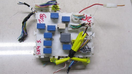 043/217 - Блок запобіжників suzuki sx4 s-cross lift 1.0