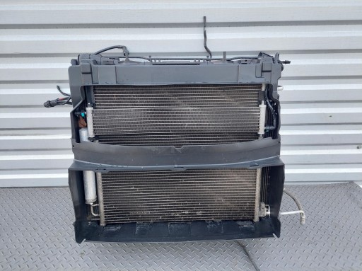 KOMPLET CHLODNIC hüttök ventilátor RANGE ROVER VOGUE L405 3.0 D