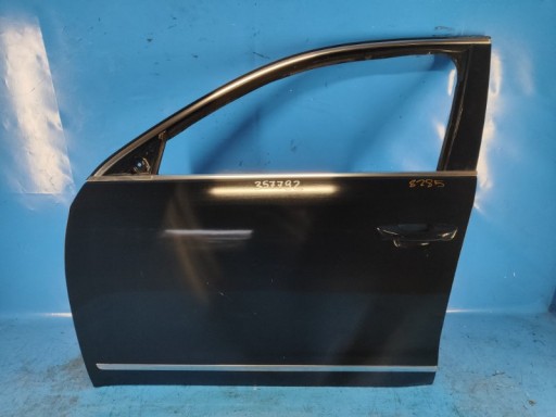 561 831 - Передні ліві двері volkswagen passat usa 14-