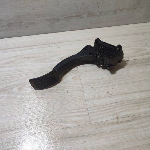 accelerator pedal Peugeot Rifter 9674829780