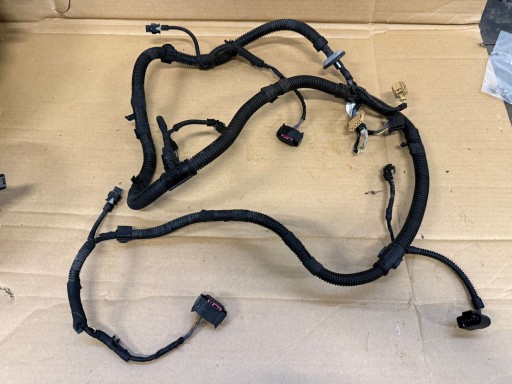 Ремень заднего бампера audi q3 8u 8u1971104ag