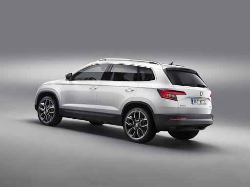 98888888888DD - skoda karoq ремінь заднього крила