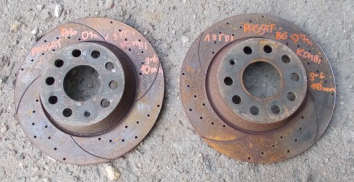 VW PASSAT B6 KOMBI 1.9 TDI 07R discs brake NAWIERCANE rear part KOMPLET