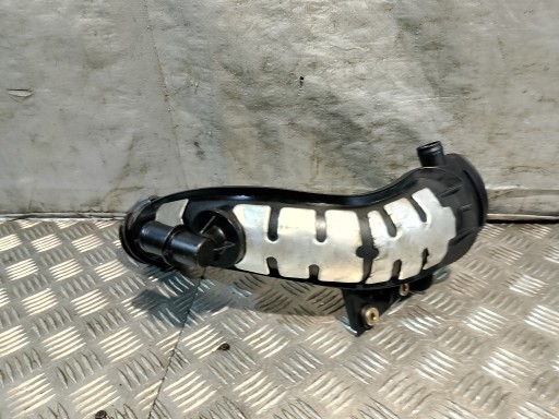 rohr Schlauch luft FORD FUSION / MONDEO MK5 2.0 B USA F2G3-9R504-BD