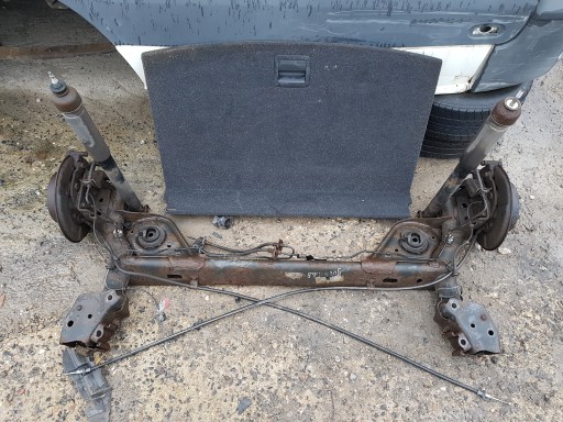 Nissan juke i f15 10-19 балка задньої підвіски