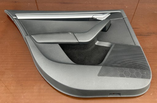 side door left rear part SKODA OCTAVIA III KOMBI