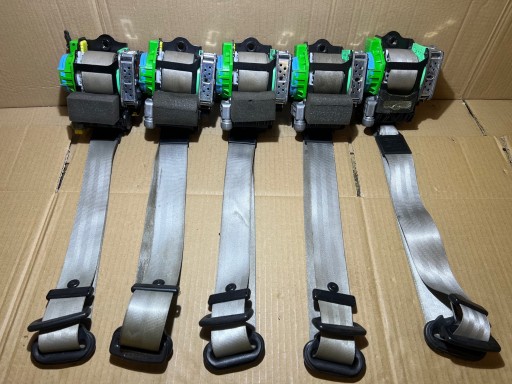 AUDI A5 8T Gurten Sicherheits vorne links rechts vorne BEIGE 8T0857705