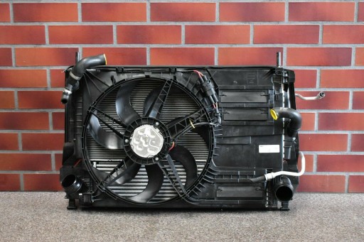 Комплект радиатора bmw f45 f46 f55 f56 7617635 20 км!