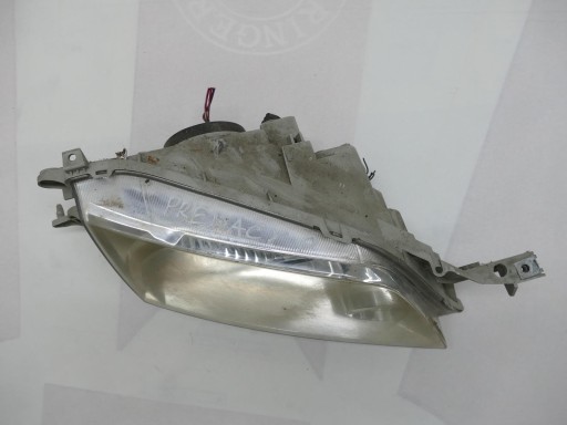 MAZDA PREMACY LIFT light right front right