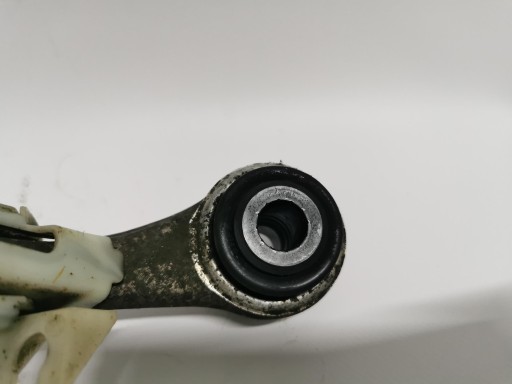 Querlenker rechts heck BMW SERIA 5 G30 M5 F90 6870536