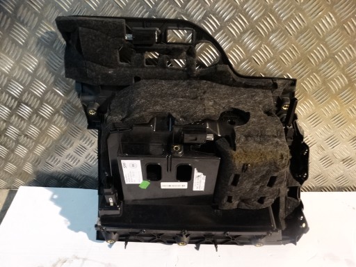 IDEALNY Handschuhfach des Beifahrers AUDI A8 D5 1