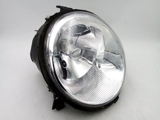 VW Lupo and light right front front EU TYC 20-5671
