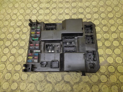 PEUGEOT 307 module compartment BSI 9651196880