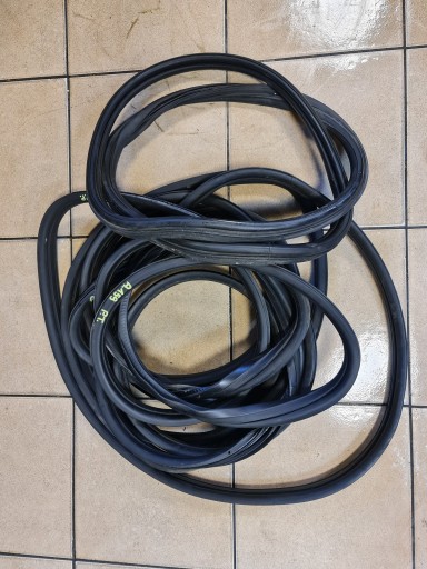 156066667 - ПРОКЛАДКА УПЛОТНЕНИЯ ДВЕРИ ЗАСЛОНКИ ALFA ROMEO 159 05'