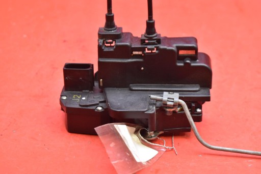 lock door right front front EU A046818 CHEVROLET CAPTIVA 1 and 06-11