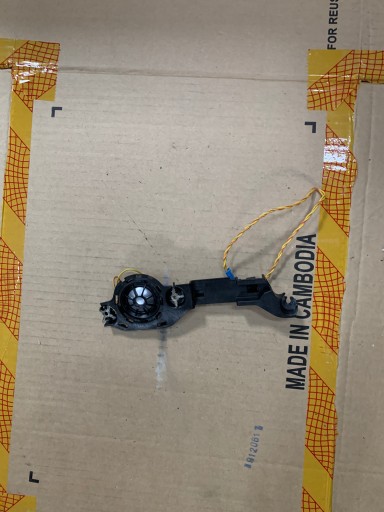 7342189 - BMW F36 динамик левый HARMAN KARDON кронштейн 9226357