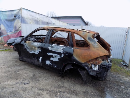 PORSCHE CAYENNE II ЗГОРЕНИЙ КУЗОВ 2011р