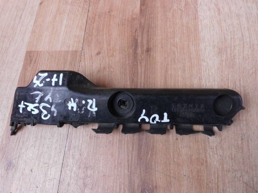Toyota Yaris II bracket holder bumper bracket right rear part rear 52575-0D030