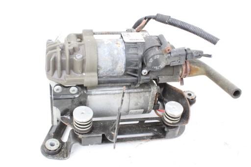 6861882 -01 - Компрессор ниво насос подвески BMW G11 G12