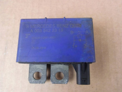 Mercedes-Benz A-KLASA W176 Module Unité de contrôle pour batterie Borne A0035422319
