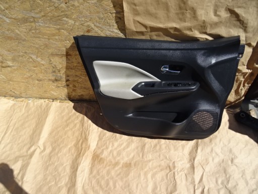 Бекон двері лівий передній NISSAN MICRA K14