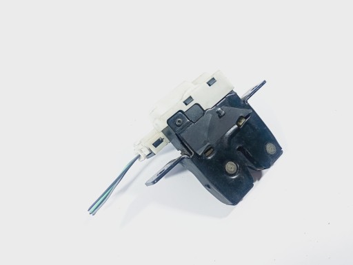 lock bonnet boot rear part OE 8200076240E RENAULT Clio III 05-14