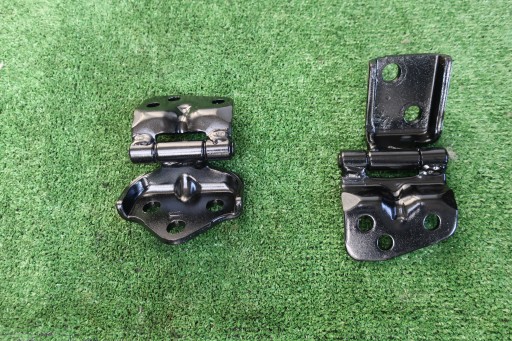 hinges bonnet rear part SUZUKI JIMNY KOMPLET without LUZU IDEALNE black colour