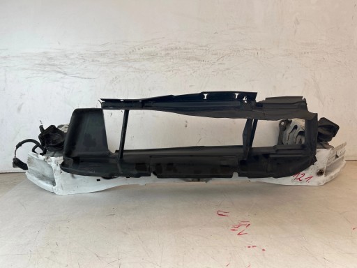 sider pillar of a bumper front Ford Focus MK3