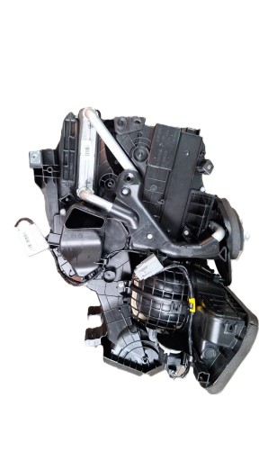 ohrievač kompletná RENAULT CAPTUR II 272705258R
