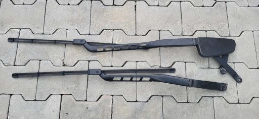 A1668200240 A668201240 - MERCEDES ML GLE W166 важелі склоочисника передні KPL