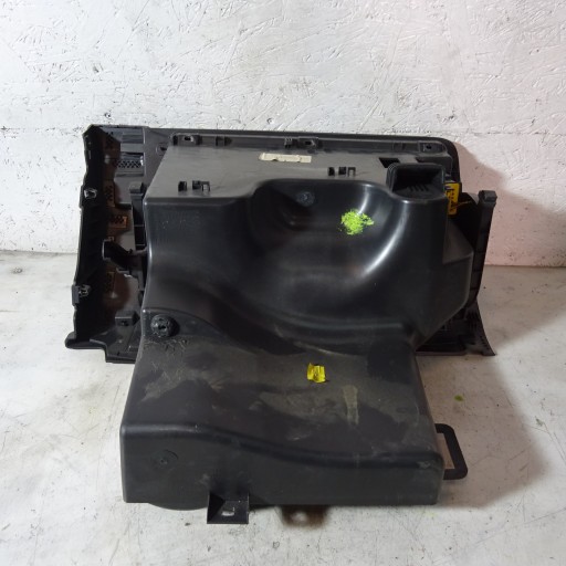 SKODA RAPID Handschuhfach des Beifahrers 5JB857097E