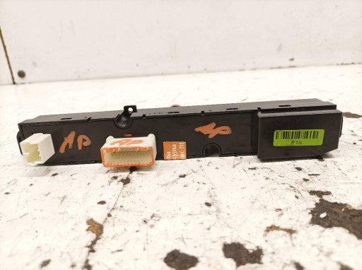 Bouton Lumières de secours de la serrure 93700-1H000 Kia Cee'd et (2006-2012)