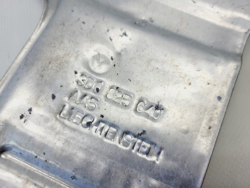 Blende Abdeckung Blech TERMICZNA VW PHAETON LIFT 3D0825640