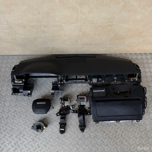dashboard complete airbag console tension belts cockpit LAND ROVER EVOQUE and LIFT