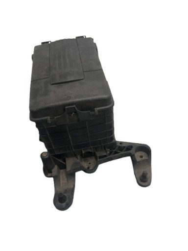 držák obal akumulátoru VW SKODA AUDI 1K0915333H