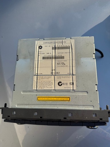 RADIO CD JEEP COMPASS e 13r LIFT 05064953AE