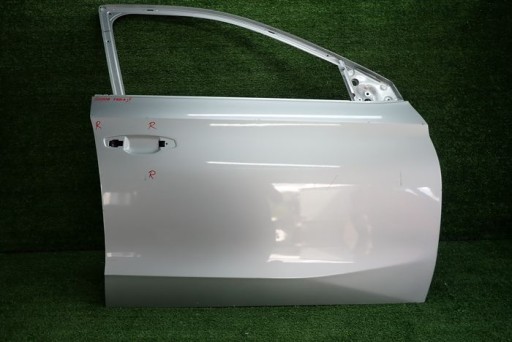 SKODA FABIA IV MALOWANE dveře pravé přední předek